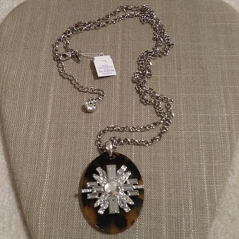 Lia Sophia Tortoise Shell pendant and chain